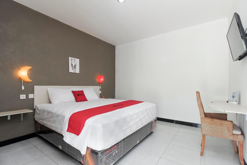 Палангкарая: RedDoorz @ Jalan Bukit Keminting