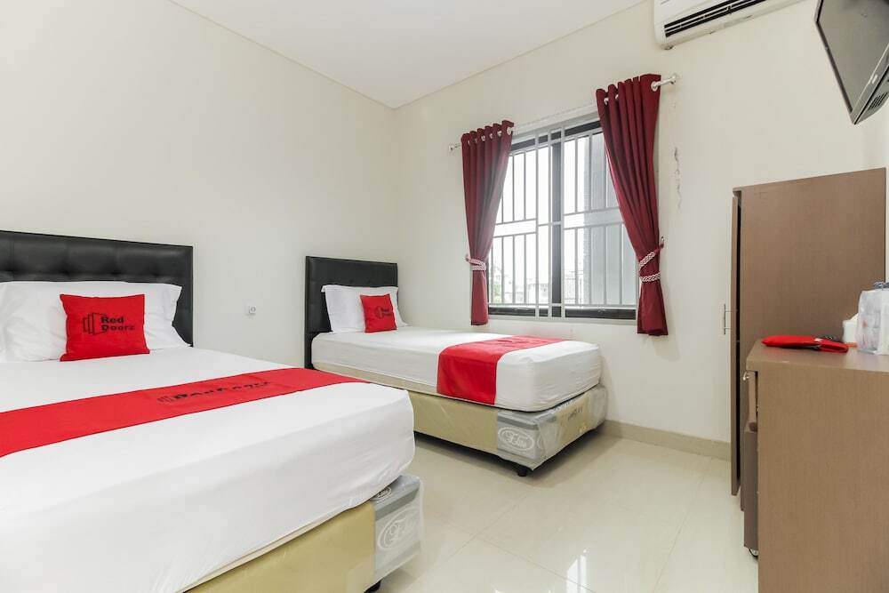 Пангкалпинанг: RedDoorz @ Kampung Bintang