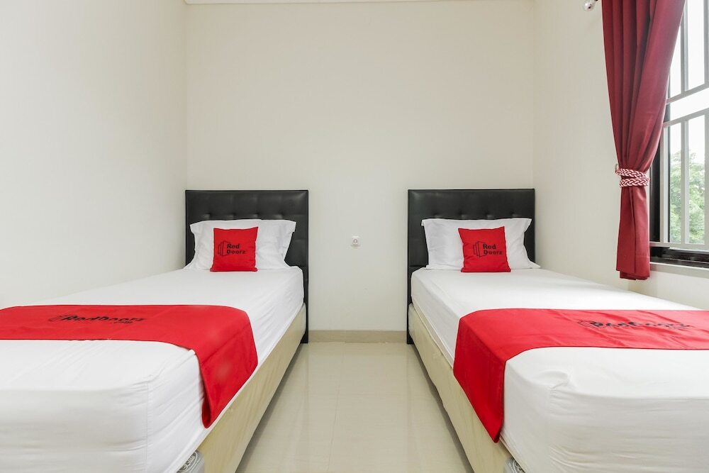 Пангкалпинанг: RedDoorz @ Kampung Bintang