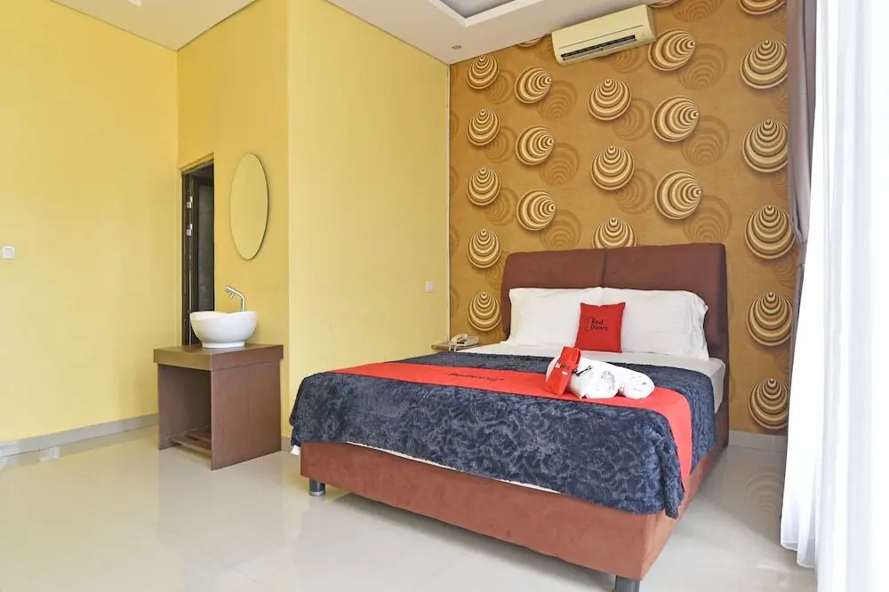 Джимбаран: RedDoorz near Garuda Wisnu Kencana