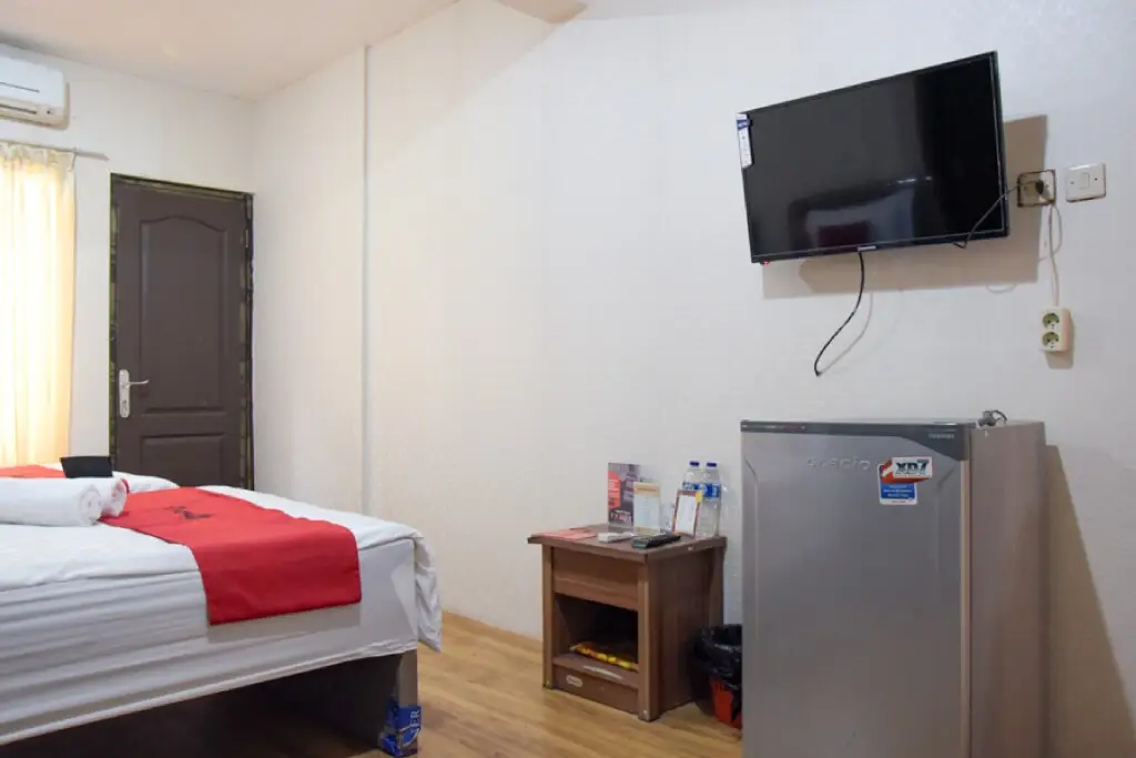 Сурабая: RedDoorz near Pelabuhan Tanjung Perak 2 Surabaya