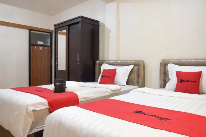 Сурабая: RedDoorz near Pelabuhan Tanjung Perak 2 Surabaya