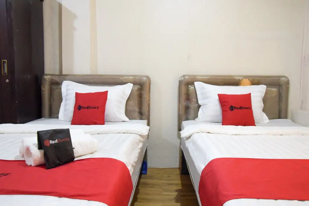 Сурабая: RedDoorz near Pelabuhan Tanjung Perak 2 Surabaya