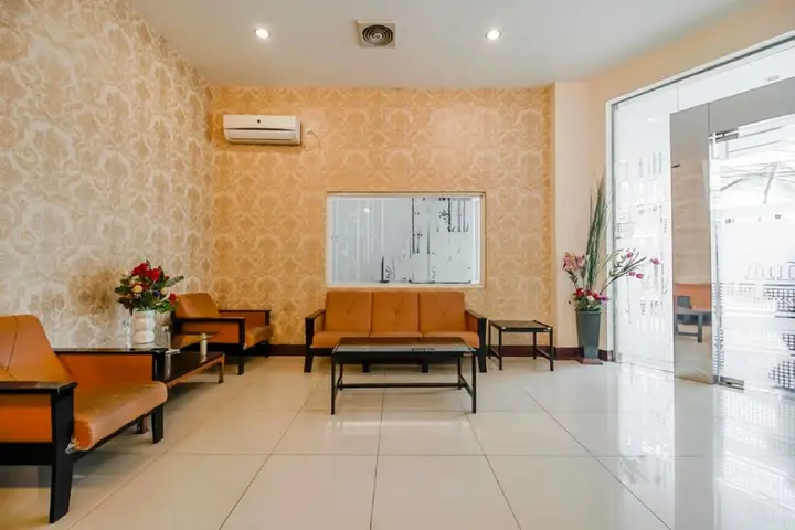 Макассар: RedDoorz Plus @ Karebosi Area 2