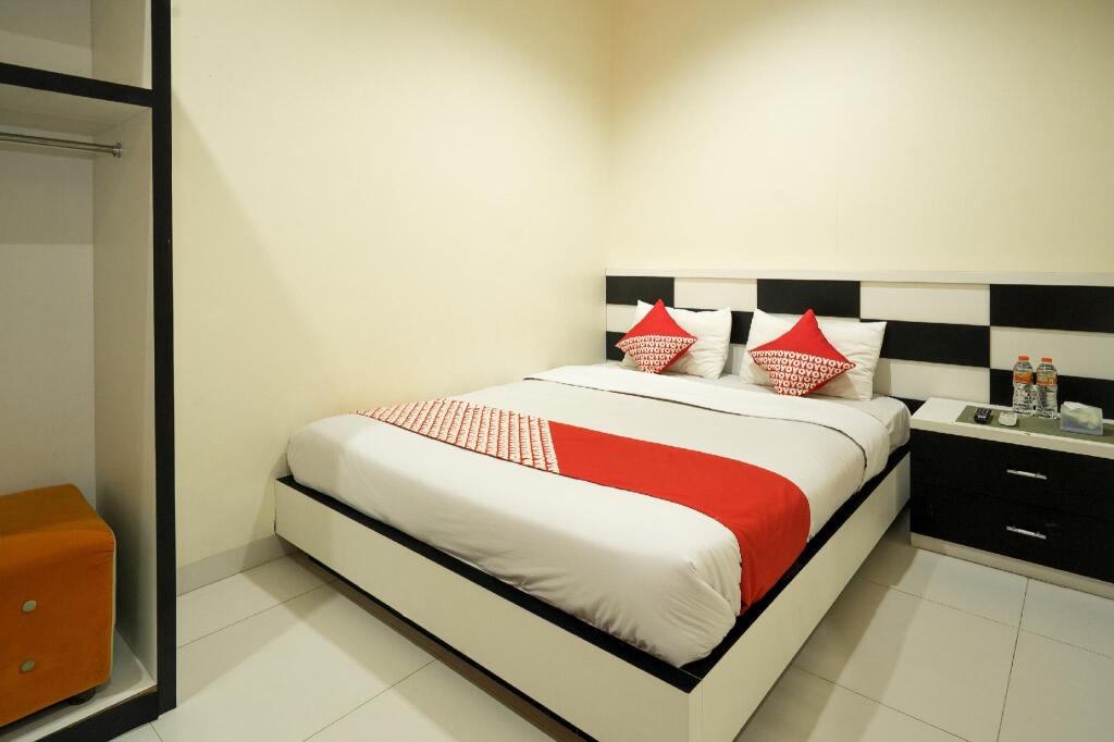 Бандунг: OYO 342 De' Kayakini Hotel