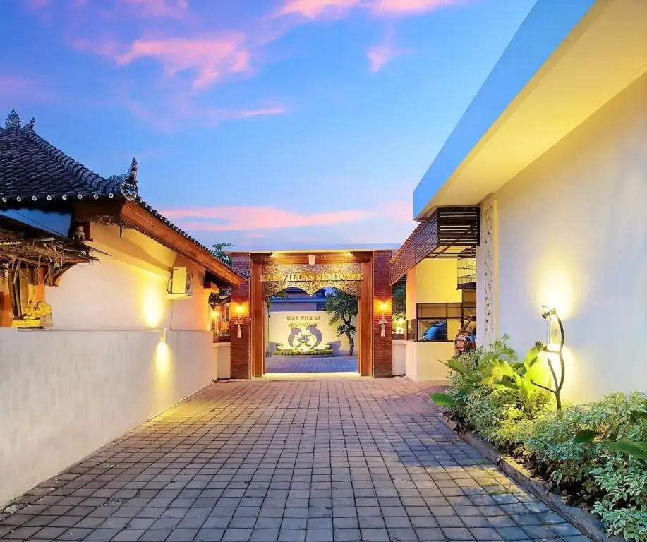 Кута: Kae Villas Seminyak