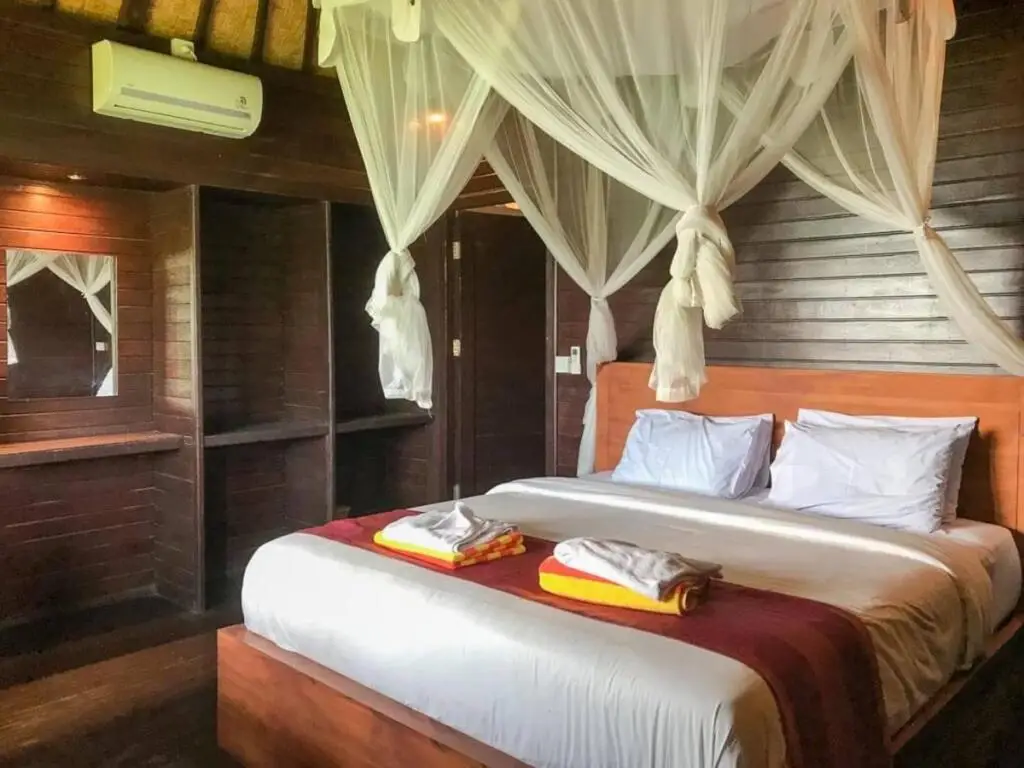Лембонган-Айленд: Pula Huts Lembongan