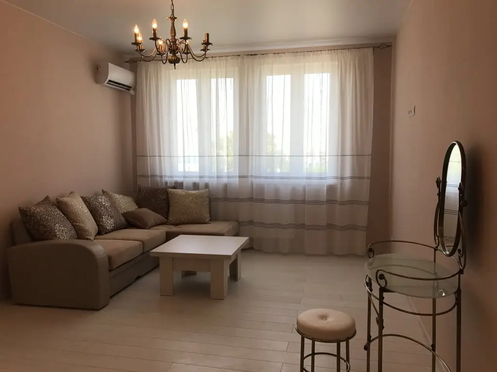 Анапа: Анна