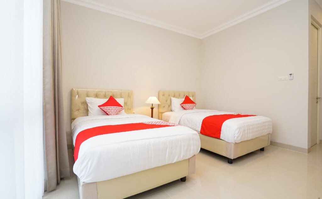 Сурабая: OYO 388 Raka Residence Syariah