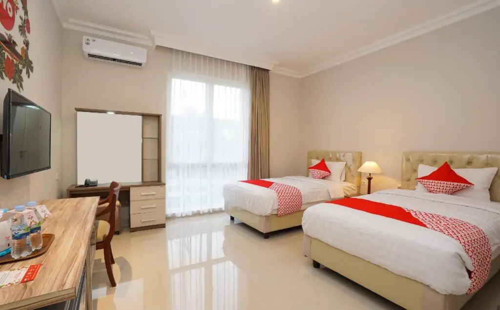 Сурабая: OYO 388 Raka Residence Syariah
