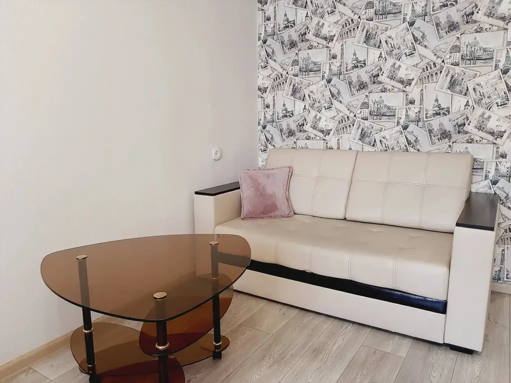 Воронеж: Апартаменты DeNewHome на Никитинской