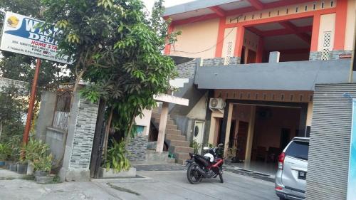 Прайя: Wisma Dhana