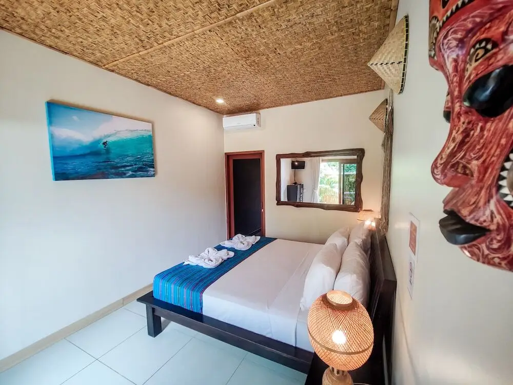 Jerowaru: Ekas Surf Resort