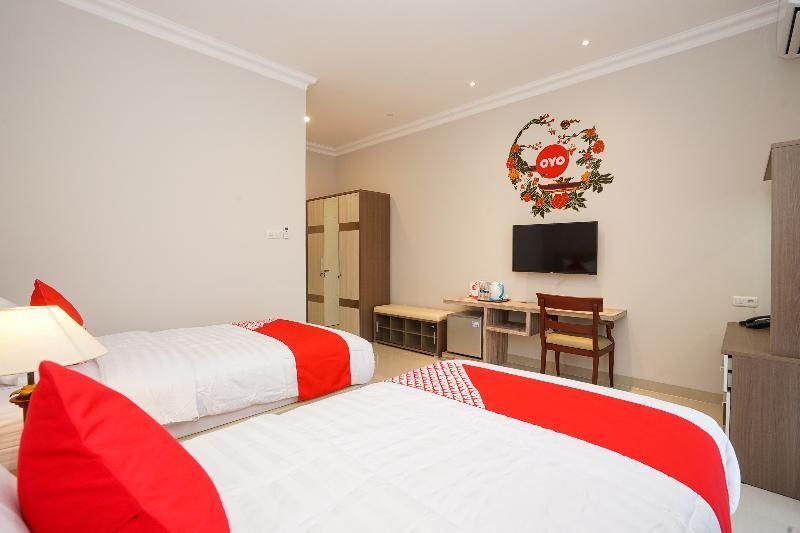 Пляж Plengkung Beach: OYO 477 Raka Residence Syariah, Purwoharjo-Banyuwangi