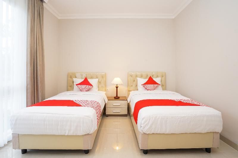 Пляж Plengkung Beach: OYO 477 Raka Residence Syariah, Purwoharjo-Banyuwangi