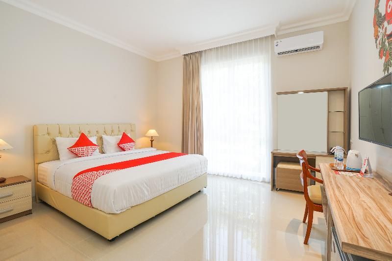 Пляж Plengkung Beach: OYO 477 Raka Residence Syariah, Purwoharjo-Banyuwangi