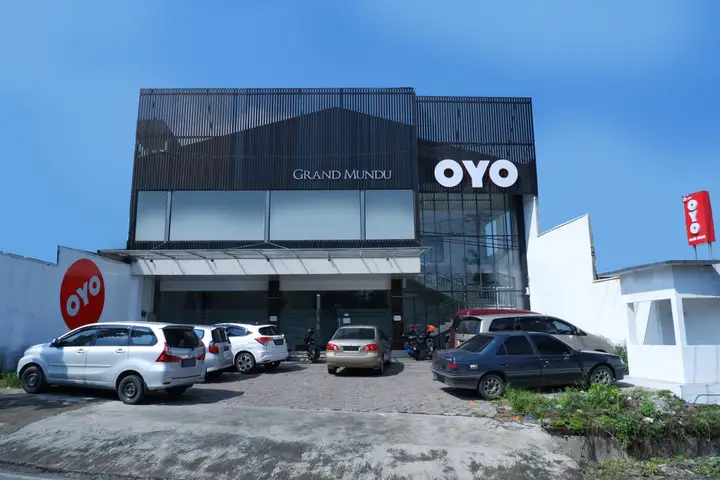 Семаранг: OYO 379 Grand Mundu