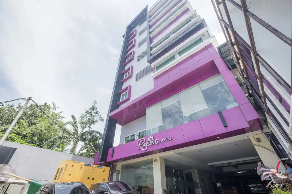 Макассар: OYO 454 Raising Hotel