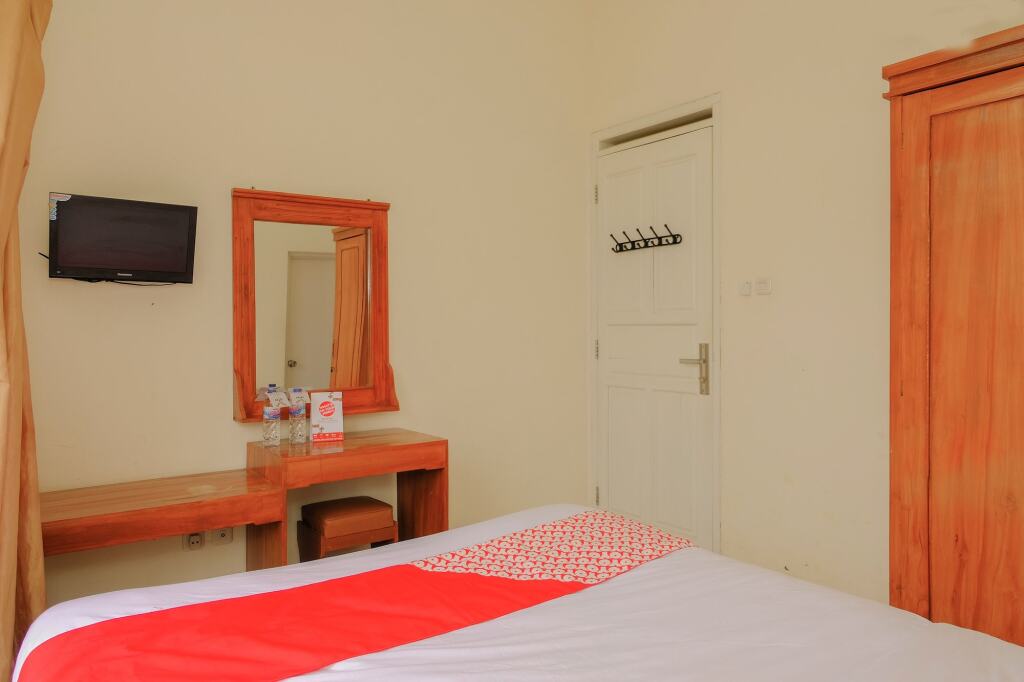 Маланг: OYO 414 Loji Rejo Guest House