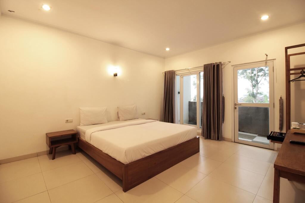 Лембанг: Tibrae Homestay Syariah