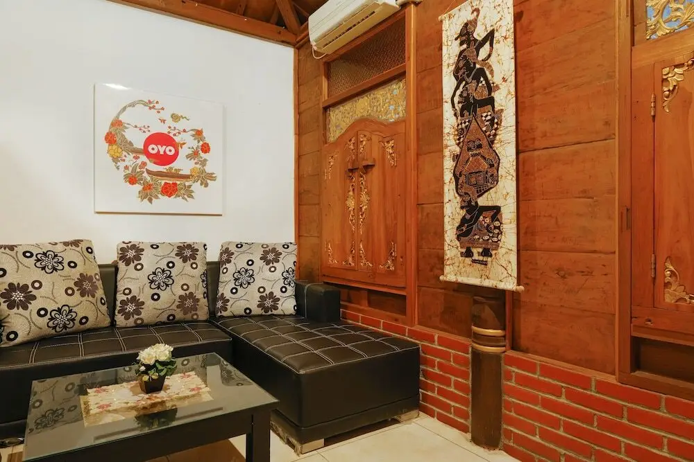 Вoнoсари: OYO 423 BeGe Homestay
