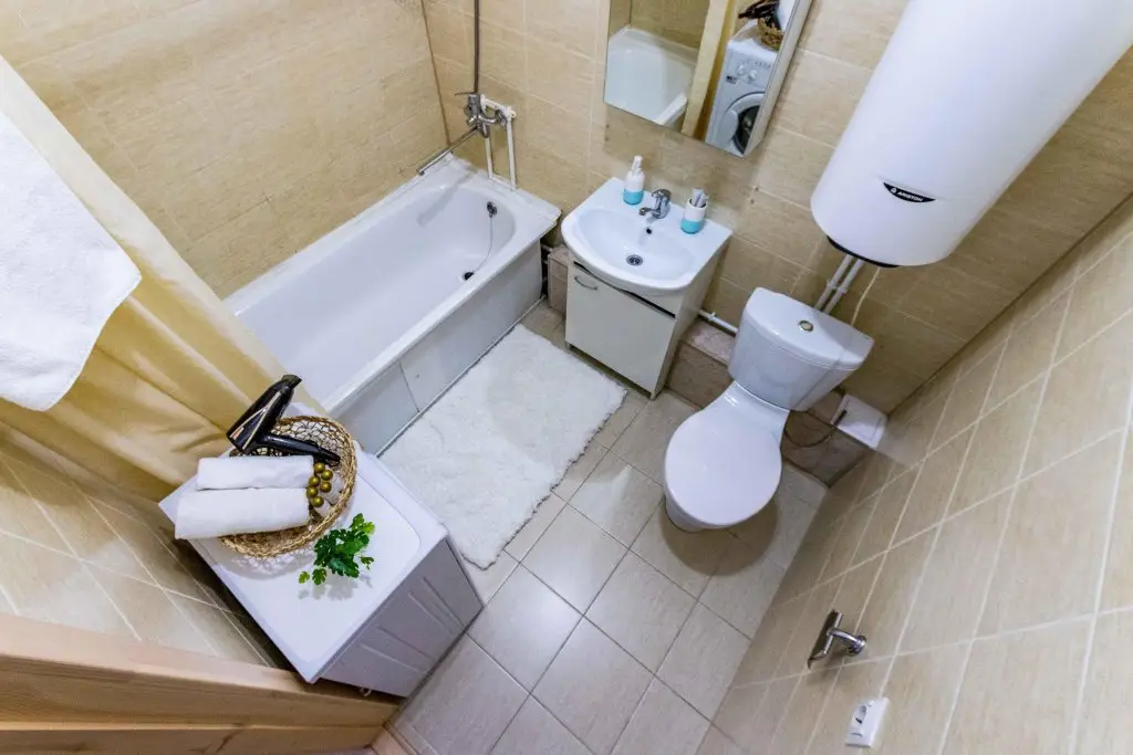 Екатеринбург: Апартаменты для 4х на Степана Разина 2 (б,10 этаж)