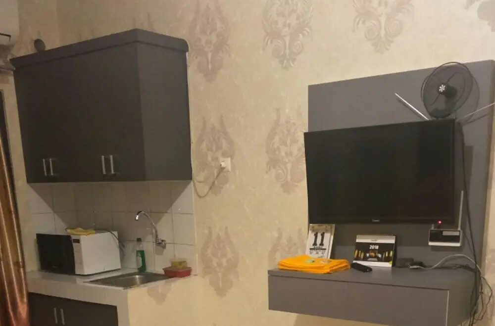 Бекаси: WhiTe RooMs Bekasi