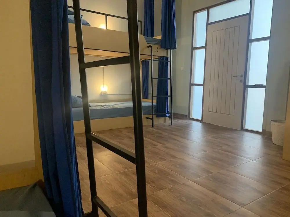 Кута: Beach Hut Hostel