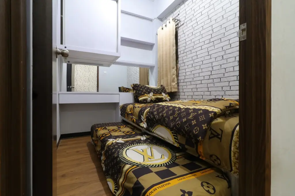 Бандунг: The Suites Metro Apartment - King Property