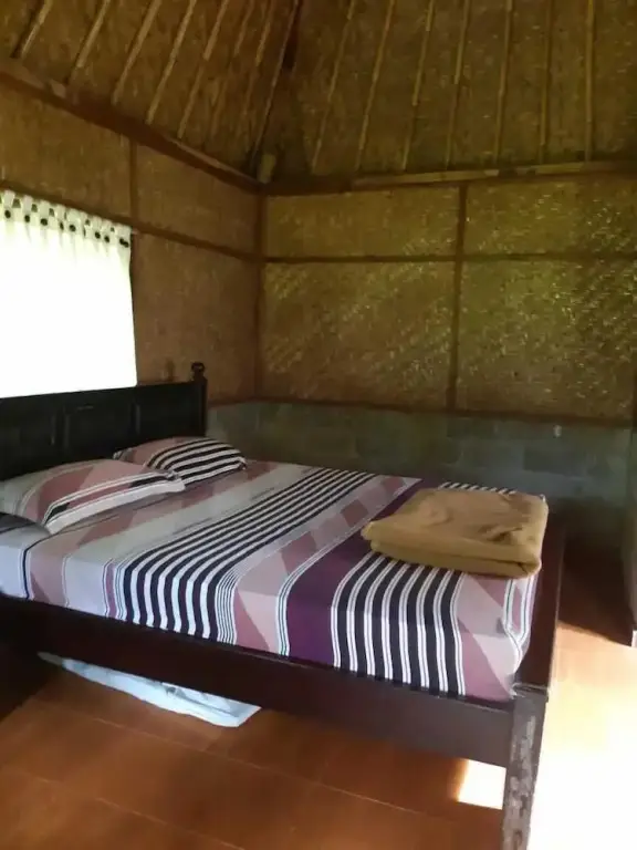 Тембок: Landih Ashram