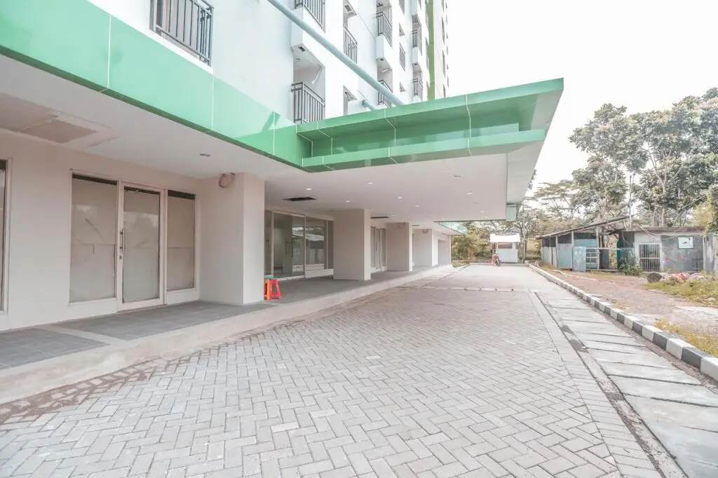 Южный Тангеранг: OYO 498 Green Lake View Ciputat