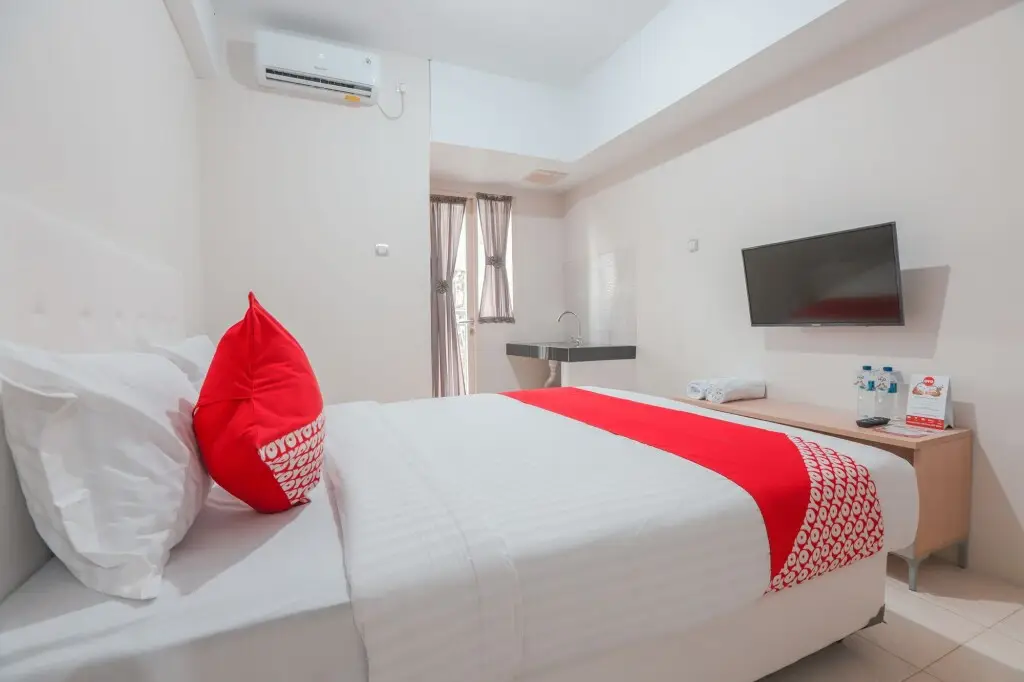 Южный Тангеранг: OYO 498 Green Lake View Ciputat