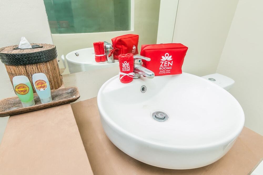 Падангсамбиан: ZEN Rooms Denpasar Mahendradata