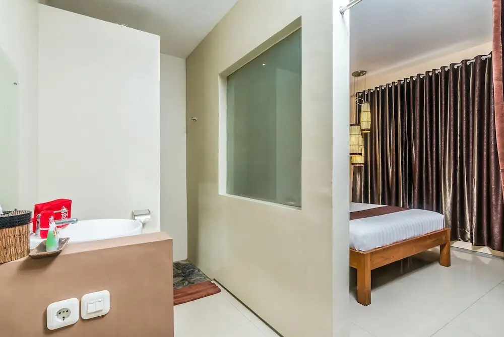 Падангсамбиан: ZEN Rooms Denpasar Mahendradata