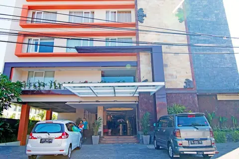 ZEN Rooms Bunut Sari Legian — фото 1