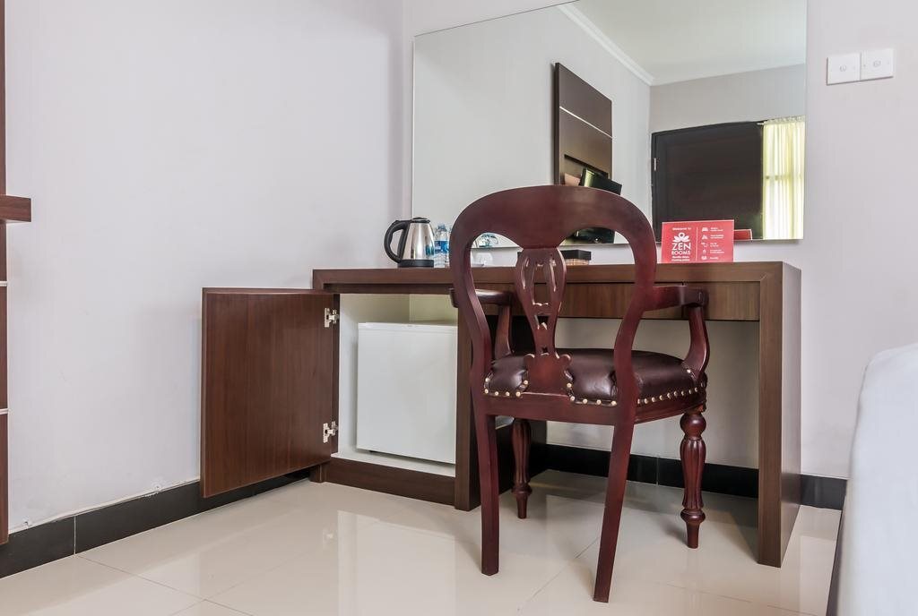 Кута: ZEN Rooms Legian Nakula 3