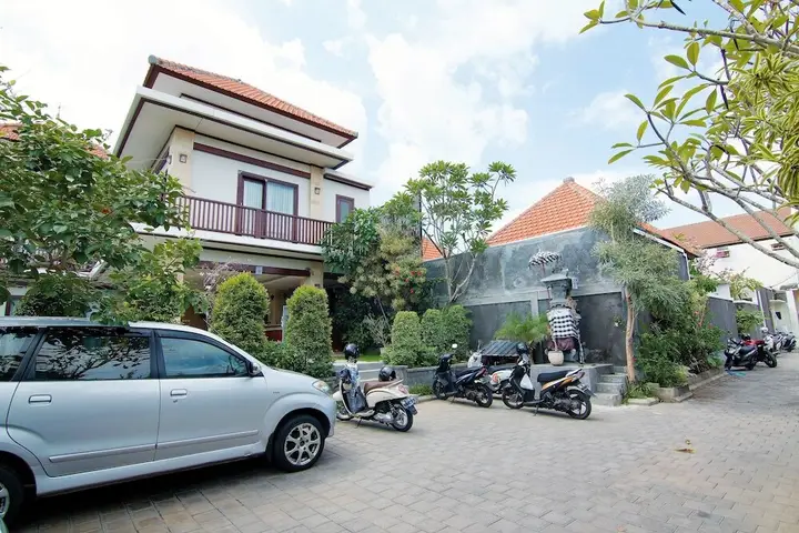 Чангу: ZEN Rooms Batu Bolong Canggu