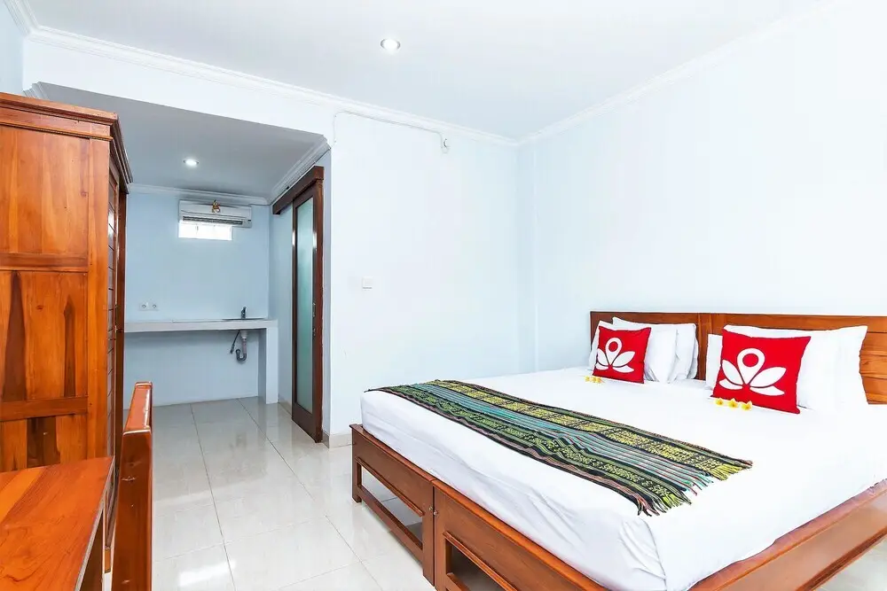 Чангу: ZEN Rooms near Batu Bolong Canggu