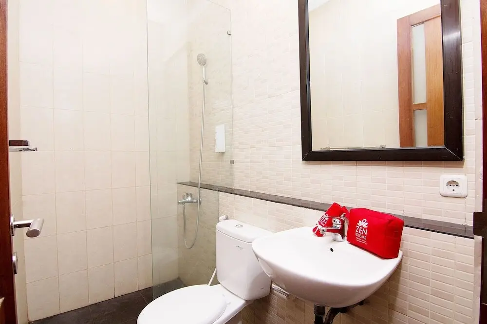 Санур Кайя: ZEN Rooms Homey Sanur