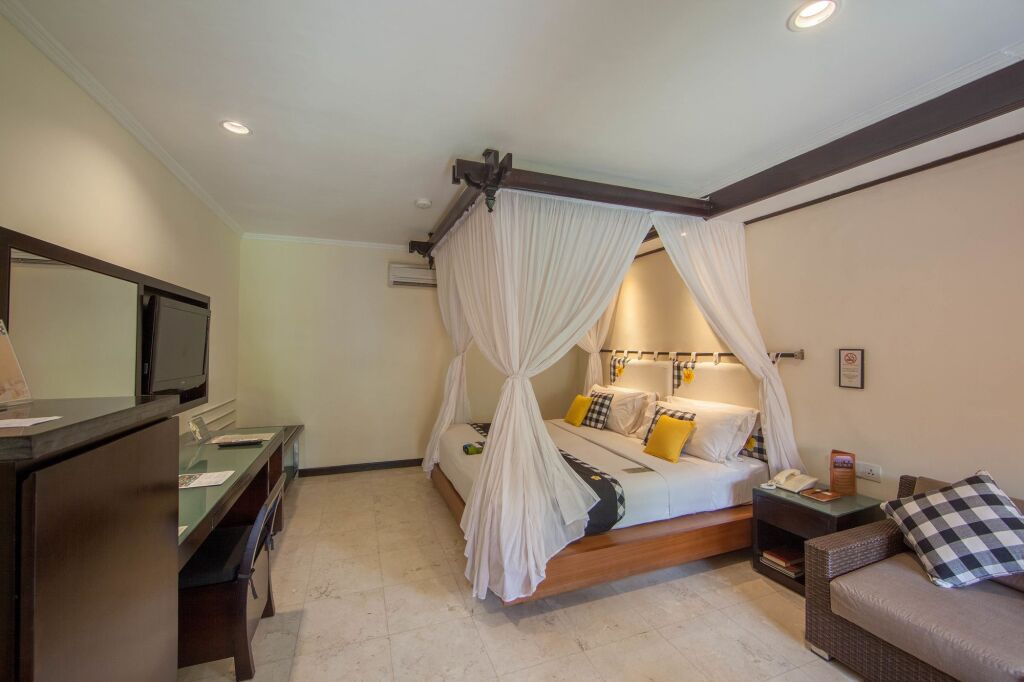 Кута: Legian Beach Villas