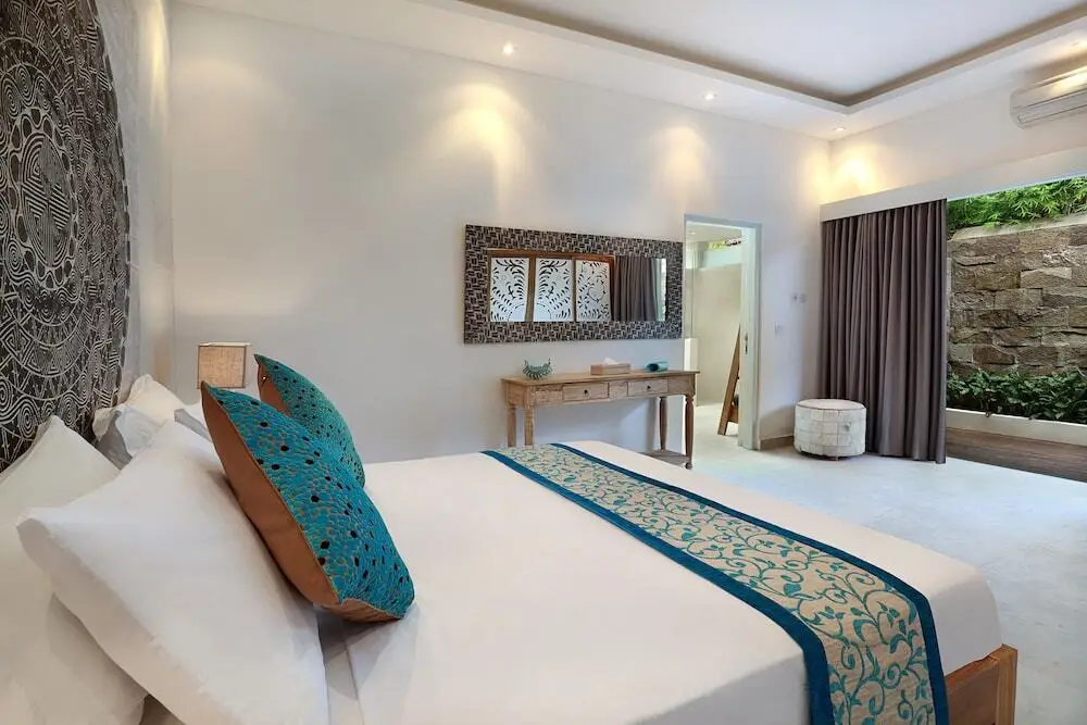 Кута: Seminyak White Design Villa