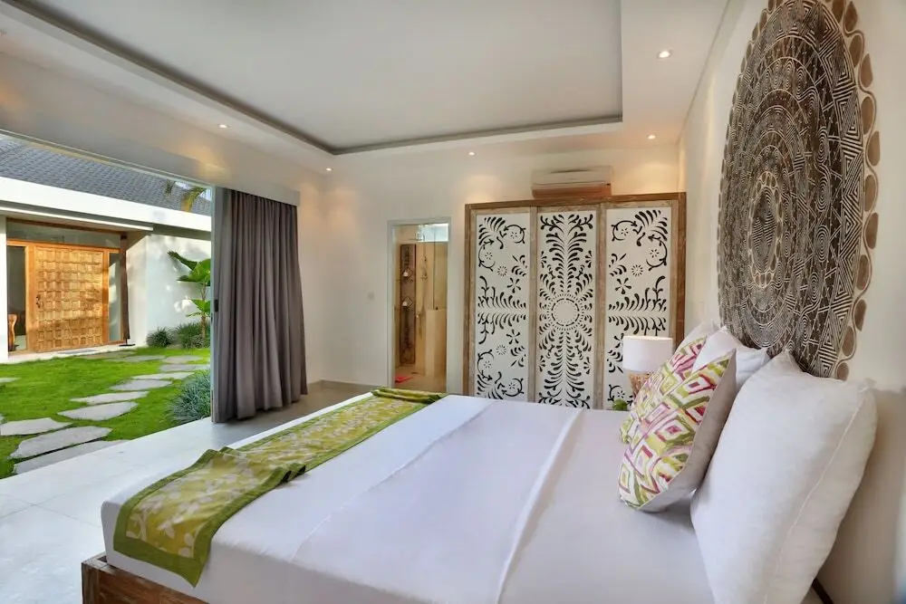 Кута: Seminyak White Design Villa