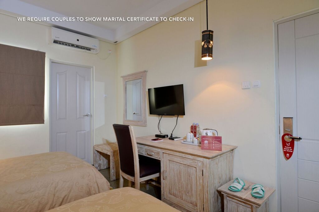 Батуретно: ZEN Rooms Pogung Syariah