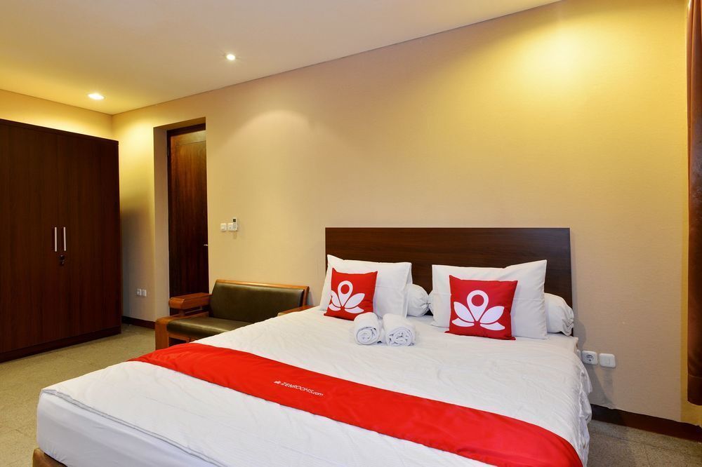 Джакарта: ZEN Rooms Terogong Near Pondok Indah