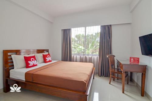 Джакарта: ZEN Rooms Basic near Cilandak Town Square