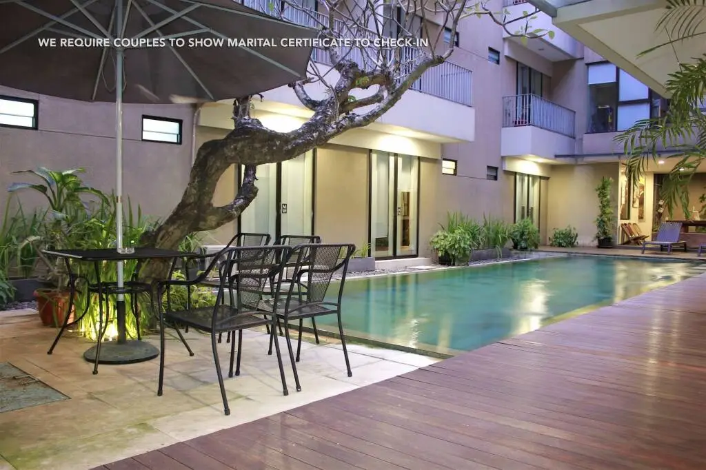 Куруг: ZEN Rooms Permata Karawaci Syariah