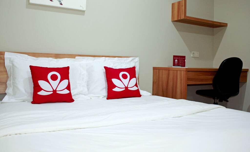 Куруг: ZEN Rooms Permata Karawaci Syariah
