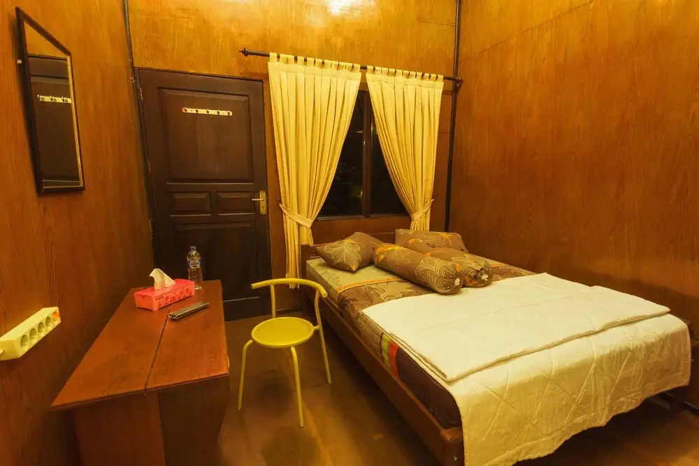 Вагете: Waisai Beach Hotel