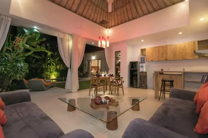 Керобокан: Villa Briana