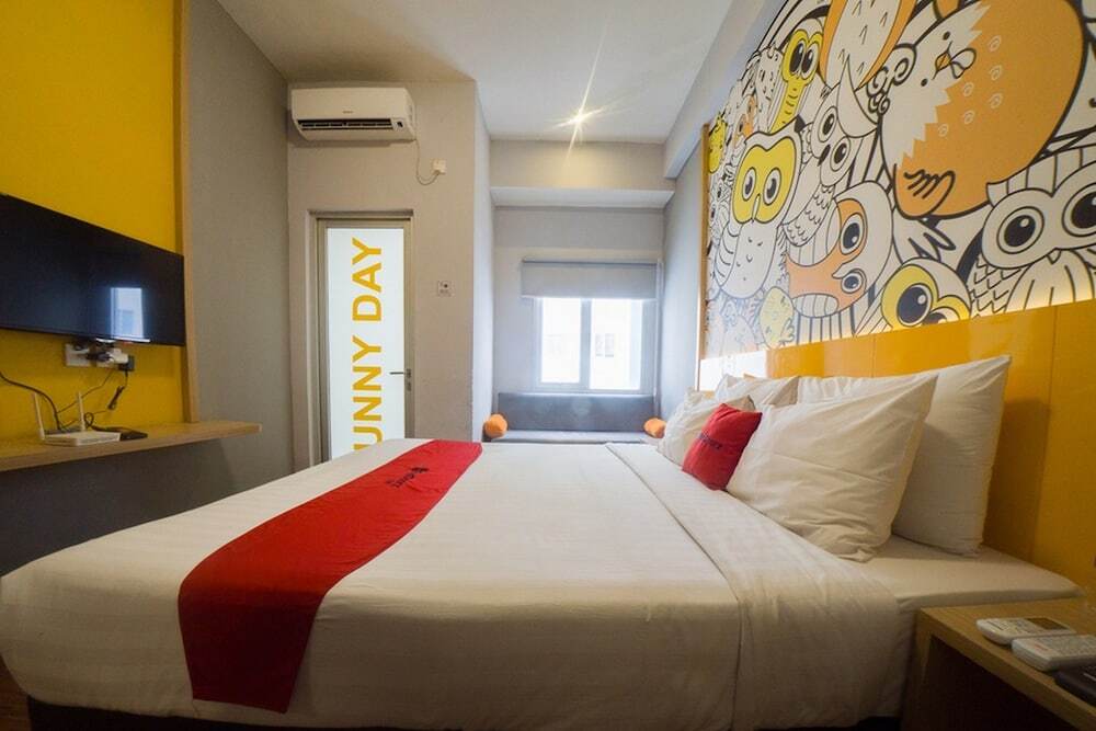 Сурабая: RedDoorz Apartment near Golden City Mall